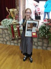 40074882_2294536110559707_5445792590278426624_n