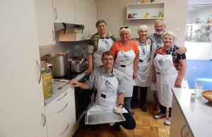 42696344_2083773928339293_167834093428408320_n