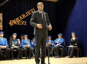 45006018_1894439080676889_319245073730502656_n