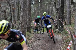 57277761_2106479322800332_1229609399807377408_n