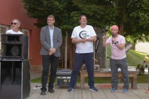 61765962_2296517207101808_338958075970977792_n