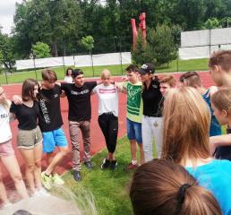 64389600_2455011524727080_8984415518387601408_n