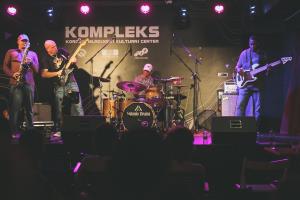 65004335_1266434126853850_2370727844658544640_n