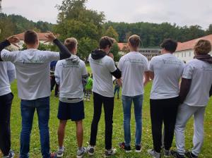 70741882_2095336780567012_1257491438434779136_n