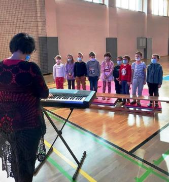 269795111_1057340388441402_5575035776572049827_n