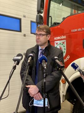 3A6E27E0-28C7-4802-9E0E-DCB7987BCD75