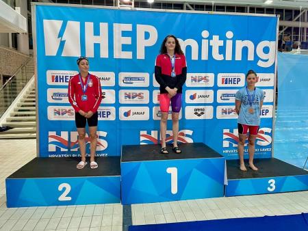 274739025_5298165300193488_4479889382033558860_n