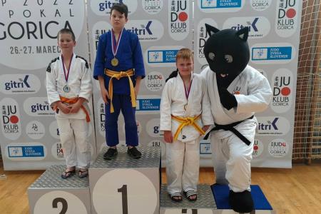 277370989_505166544526997_3998507097911240178_n