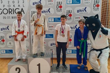 277565206_505168174526834_464614574506826238_n