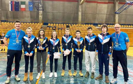 32. državno prvenstvo v namiznem tenisu