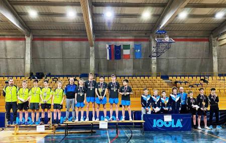 32. državno prvenstvo v namiznem tenisu