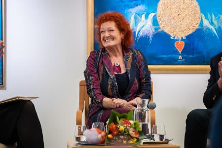 Mirjam Senica: Darovi