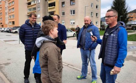 Ker sem tvoj, počisti za menoj!