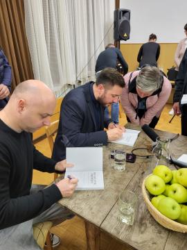 Pogovor z Martinom Golobom