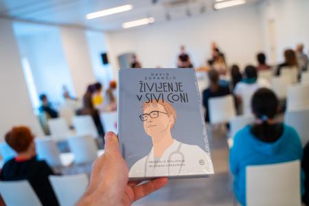 David Zupančič: Življenje v sivi coni