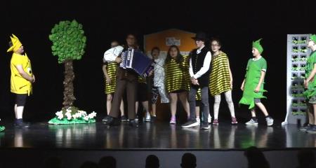 Gledališka predstava "Zaklad malo drugače"