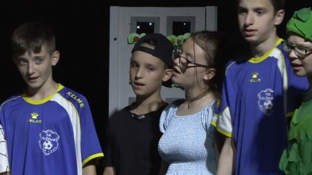 Gledališka predstava "Zaklad malo drugače"