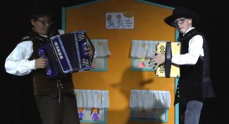 Gledališka predstava "Zaklad malo drugače"