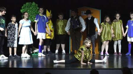 Gledališka predstava "Zaklad malo drugače"