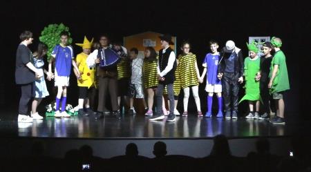 Gledališka predstava "Zaklad malo drugače"