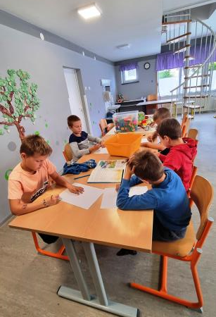 Avgustovsko »Razigrano ravensko poletje« 