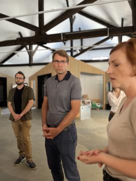 Ministrica za kulturo Asta Vrečko z ekipo obiskala Občino Ravne