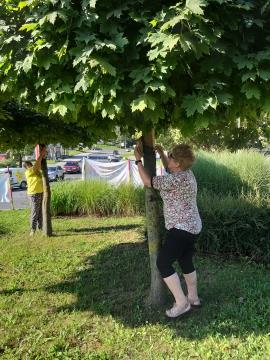 zlati mesec - ozaveščanja o raku pri otrocih in mladostnikih