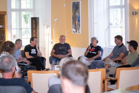 Okrogla miza 'Gremo v Jazbino?'
