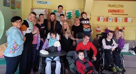 Tilen Hudrap na obisku v Dnevnem centru Ravne na Koroškem