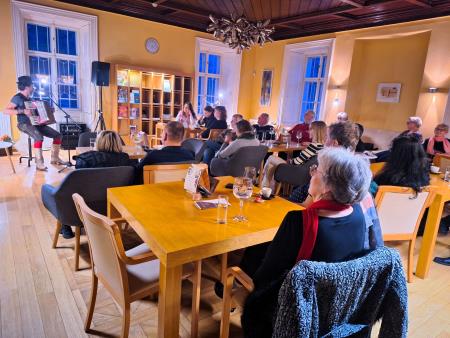 Matjaž Pikalo: Ljubezen, znanost jarma