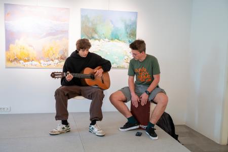 Pravljični dopoldan za mladostnike