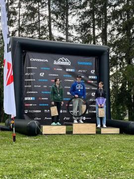 Punci razturali na drugi dirki