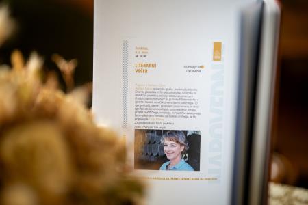 Literarni večer: Pogovor z Barbaro Cerar