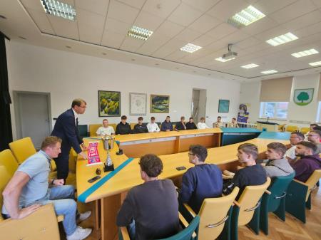 Mladi nogometaši NK Fužinar bodo v novi sezoni igrali v 1. Slovenski ligi