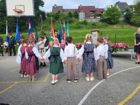 Proslava pri osamosvojitveni lipi v Kotljah