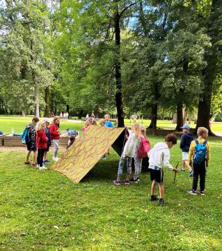 Razigrano ravensko poletje