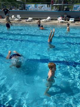 Razgibano ravensko poletje