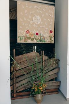 Čebele v klekljani podobi