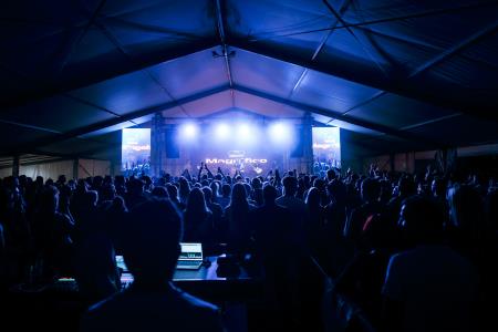 Petek in sobota pod šotorom na Ravenskih dnevih (