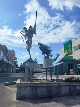 Skulptura po obnovi, z barvno shemo prvotnega nanosa.