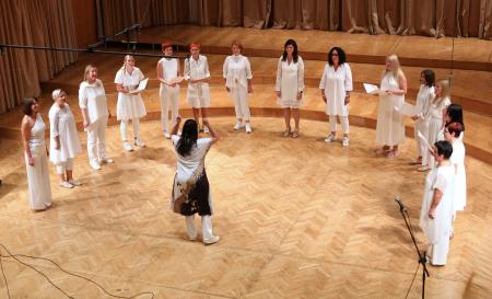 Pevski zbor OŠ Koroških jeklarjev ob svetovnem dnevu učiteljev