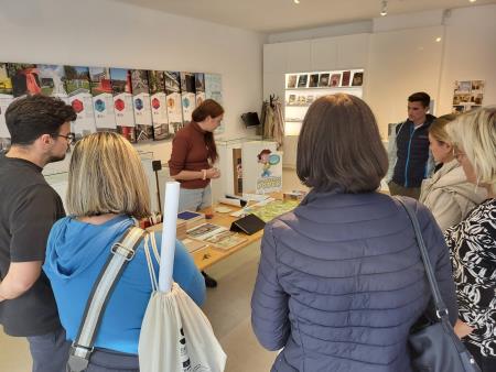 Seminar z izobraževalnimi delavnicami v muzeju
