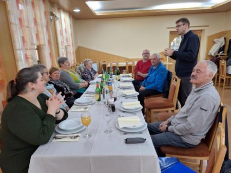 Srečanje članov programa Starejši za starejše z županom