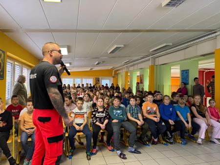 b2fce178-3dea-4e0d-9c34-4bad949651c6