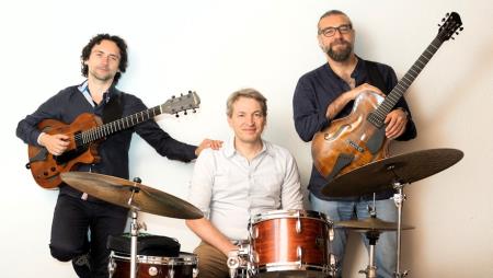 Middle-Land-Trio