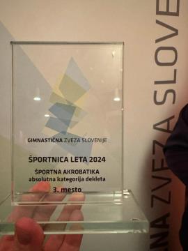 Lia Štruc, članica ŠD Partizan Ravne, dobitnica priznanja Gimnastične zveze Slovenije