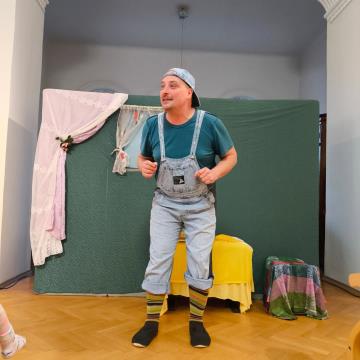 Gledališka predstava "Povodni mož''