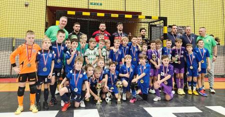 Ravenski nogometaši v finalu proti Dinamu Zagreb 