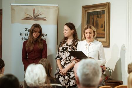 Knjižni prvenec Ive Hancman: Mozaik