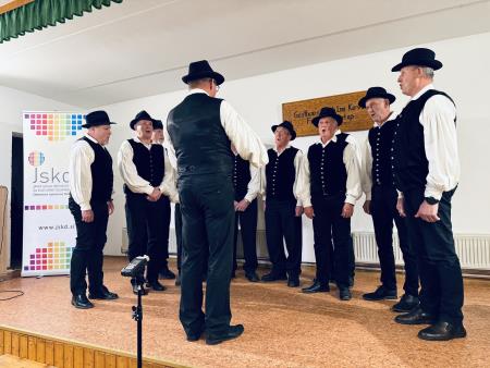 Pevska srečanja med Pliberkom in Traberkom povezujejo ljubitelje zborovske glasbe